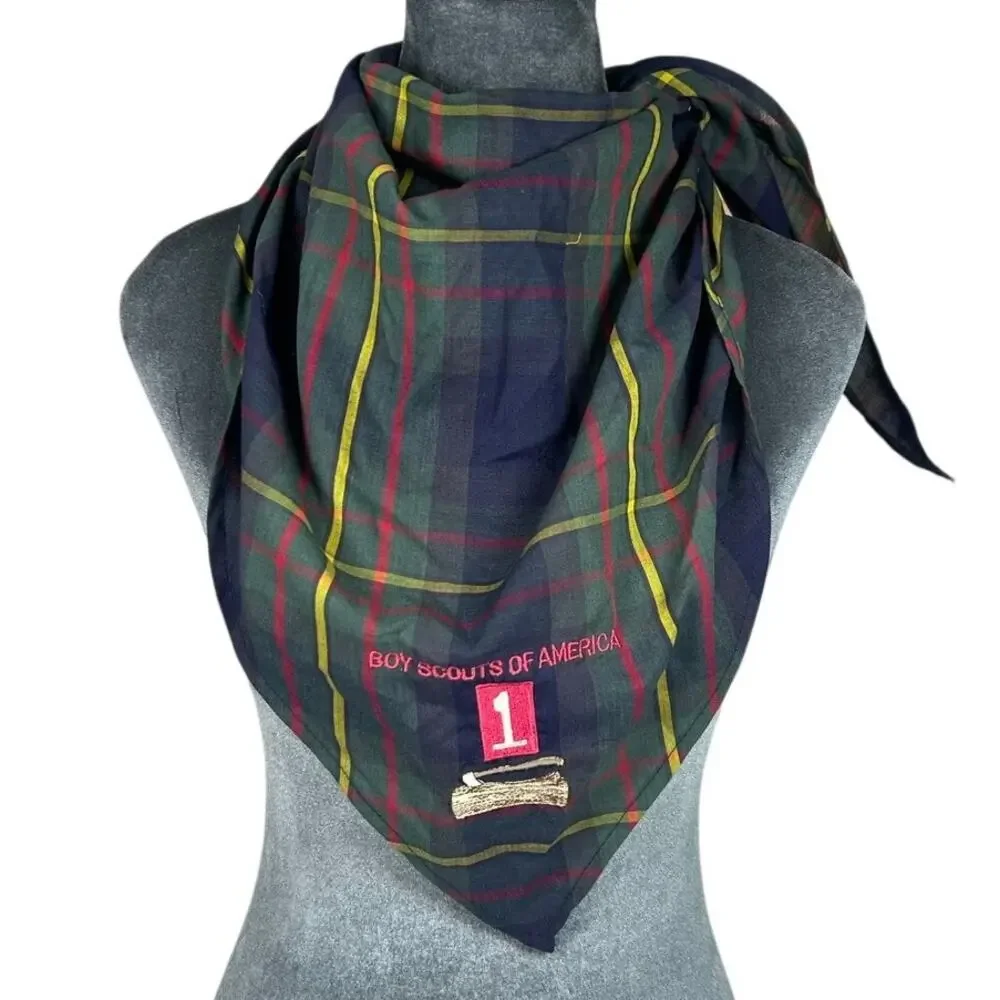 Vintage Triangle- Plaid Scarf- Rustic- Boy Scouts- Camping Outdoors- OSFM Cotton
